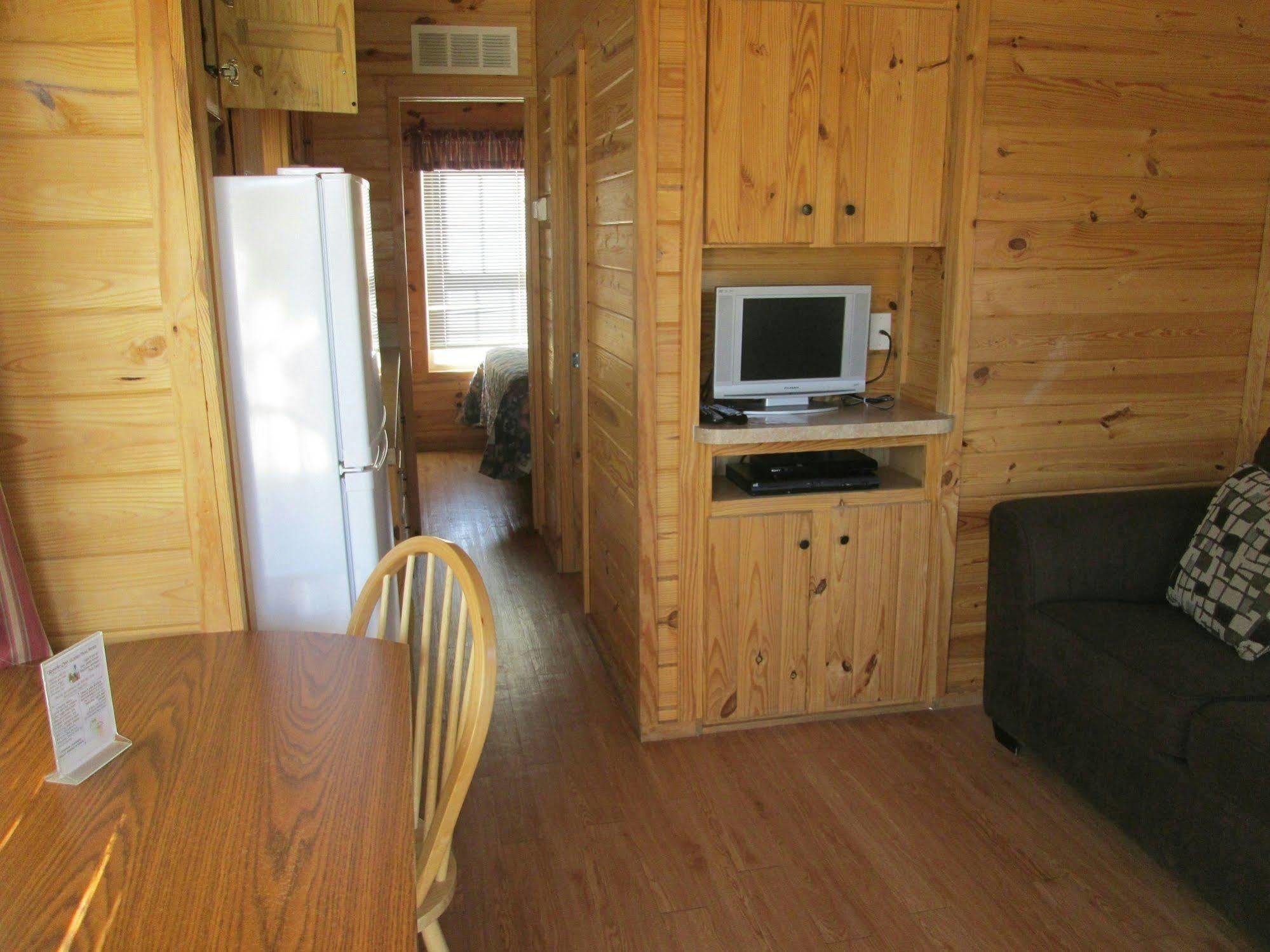 Rancho Oso Rv & Camping Resort Goleta Exteriör bild
